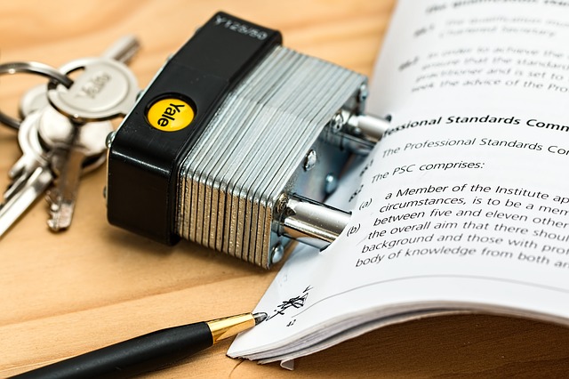 3 Tips For Transitioning To Overtime Compensation Compliance 10 Binding contract 948442 640