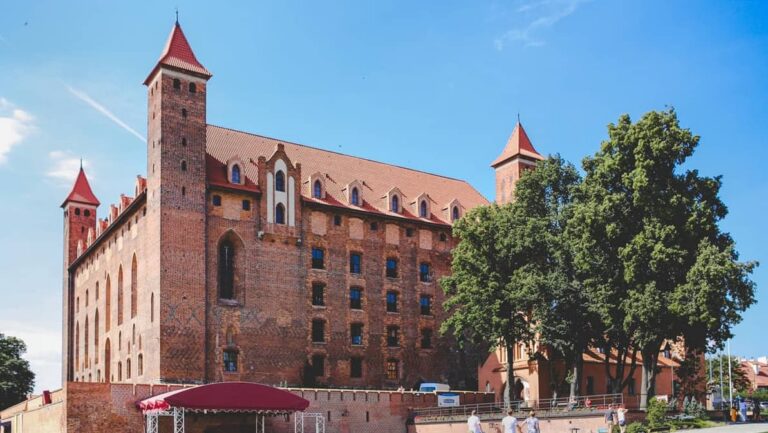 Architektur-Bausteine, Gebäude 6019